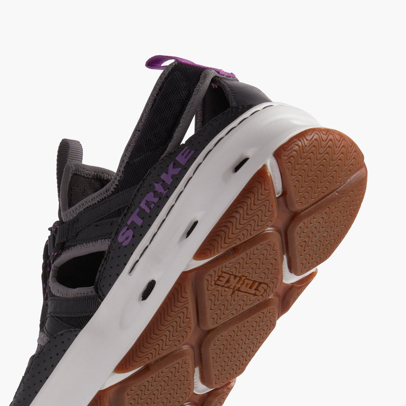 Load image into Gallery viewer, Bluefin Sandal
