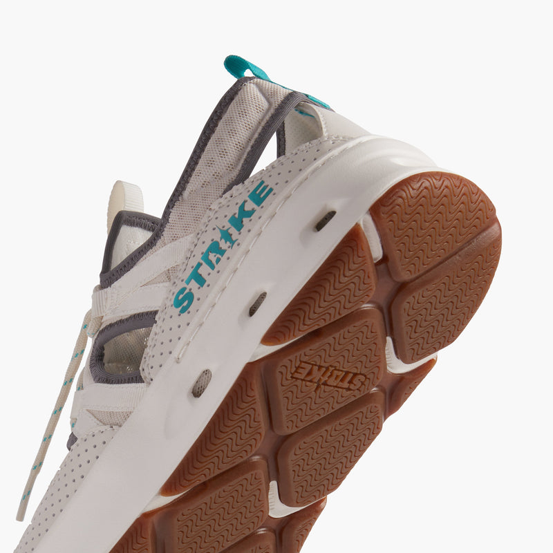 Load image into Gallery viewer, Bluefin Sandal
